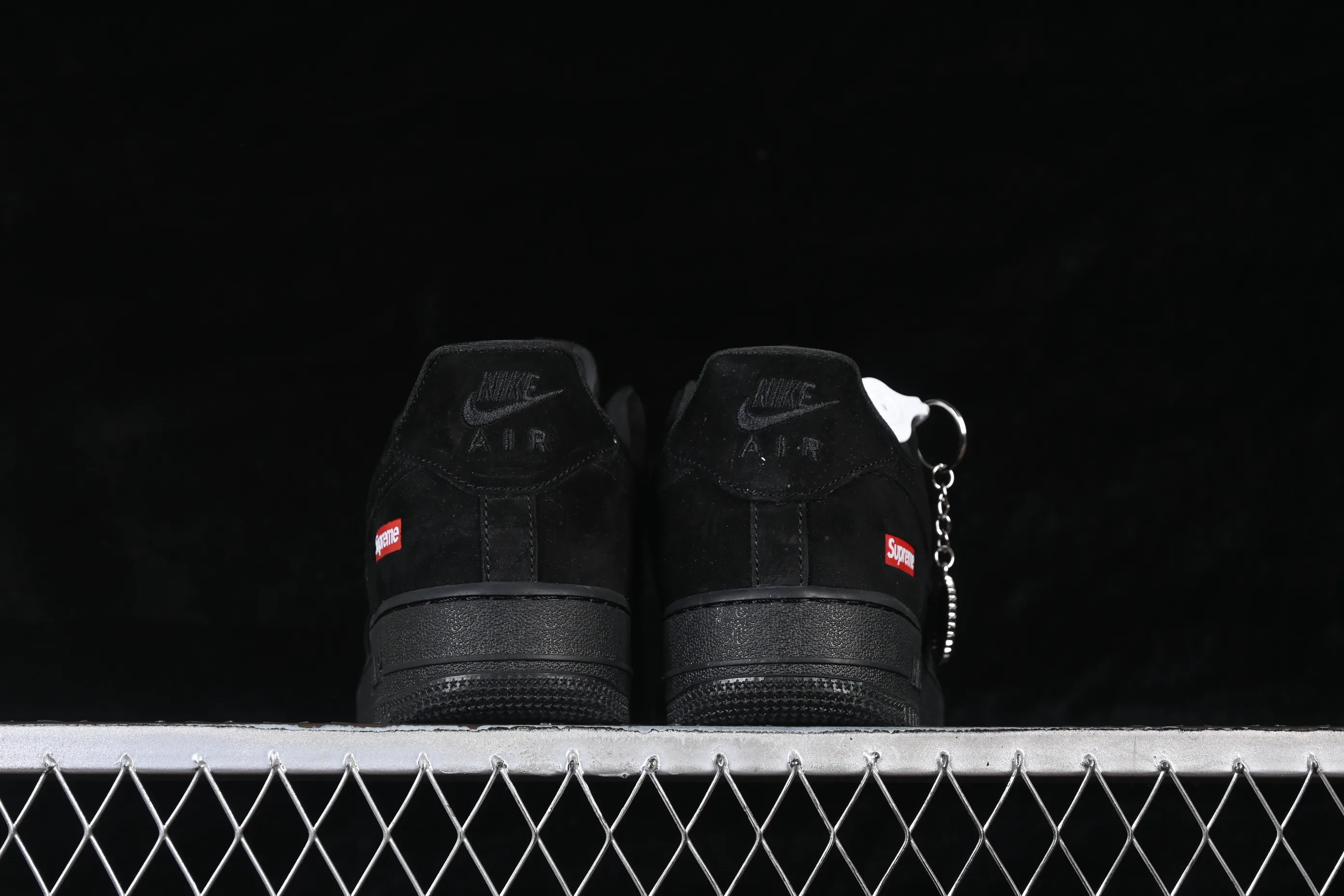 All categories Nk Air Force 1 Air Force series Nk Air Force 1 Low Air Force low top Nike Air Force 1'07 Low Supreme co-branded Quanzhuba Air Force 1 low top casual sneakers DF0188-119